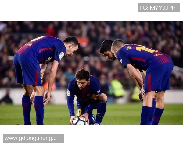 梅西破门后与弗雷默契配合传球助攻展现团队精神