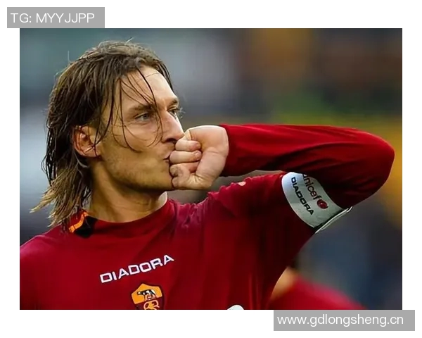 托蒂寄语意大利队团结奋进期待罗马延续辉煌表现