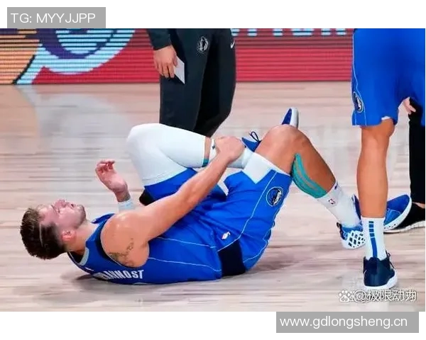 浓眉因左小腿酸痛缺席本场比赛独行侠官方发布最新消息